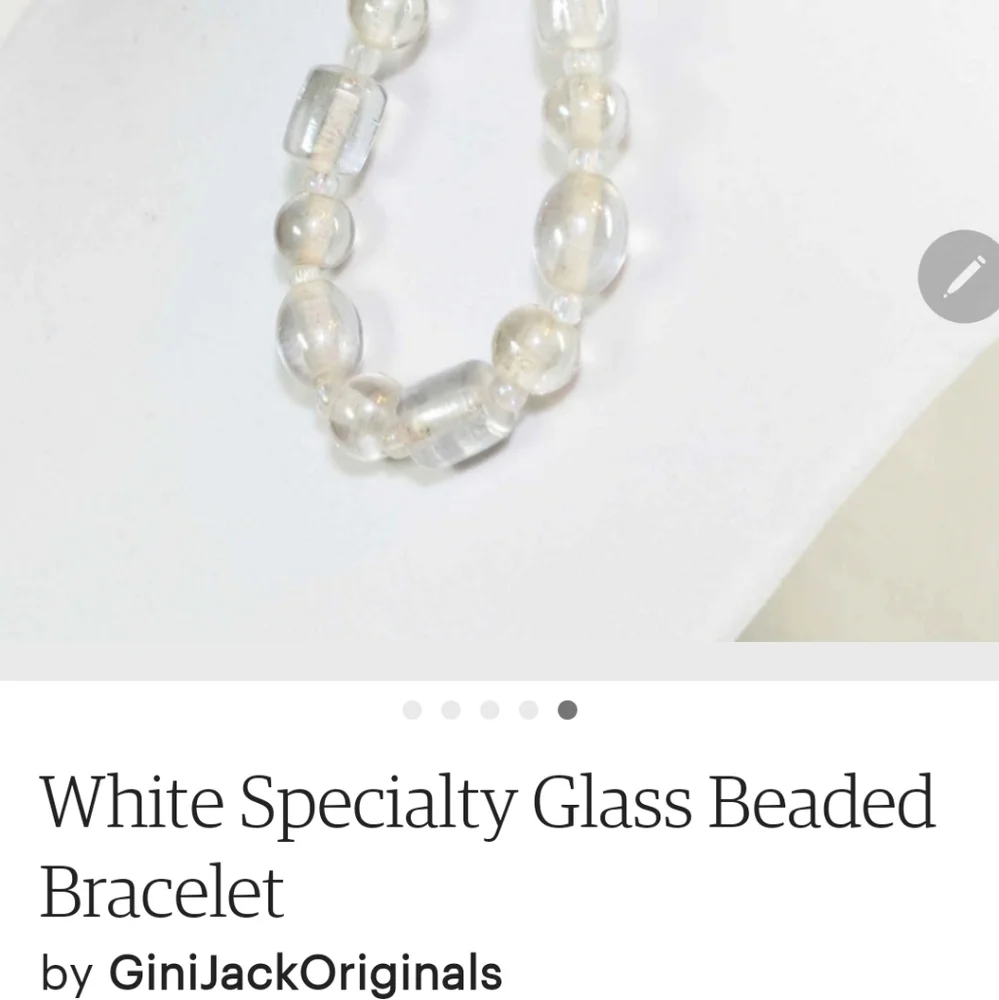 Beautiful Handmade Beaded Bracelet - Picture 6 of 7